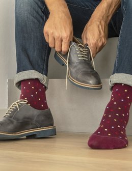 Fancy socks &gt; 18-22 mmHg